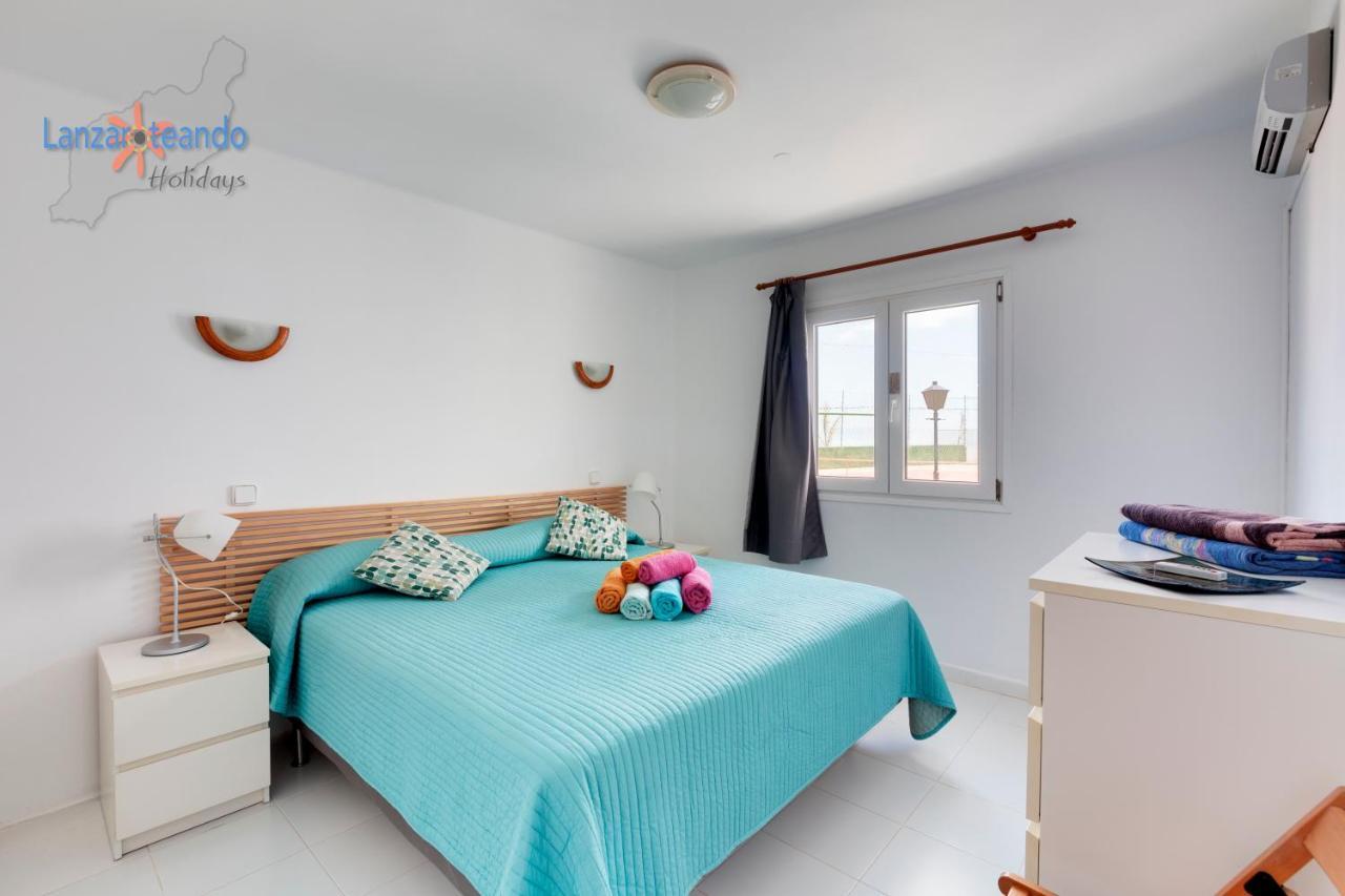 Vivienda Vacacional Las Coronas 48 Costa Teguise Bagian luar foto