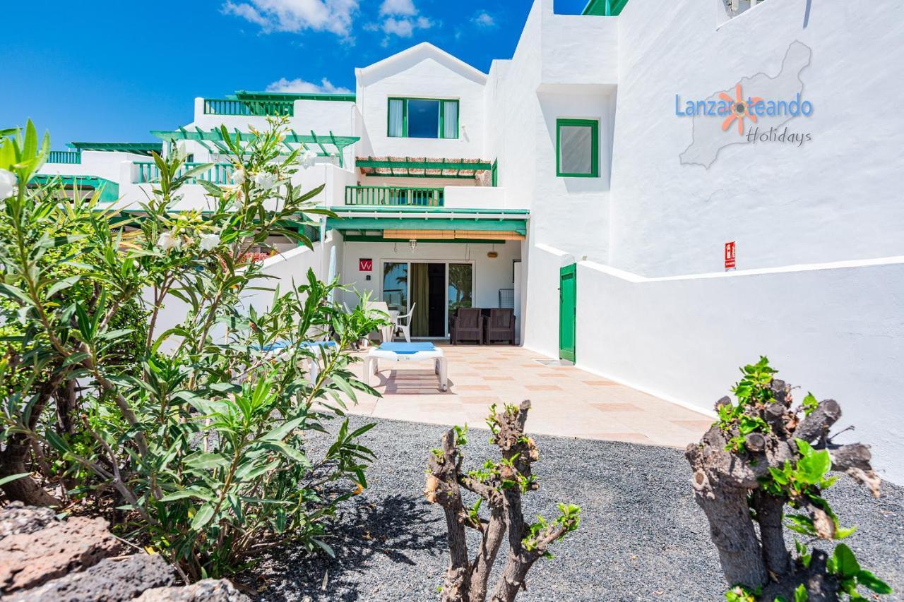 Vivienda Vacacional Las Coronas 48 Costa Teguise Bagian luar foto